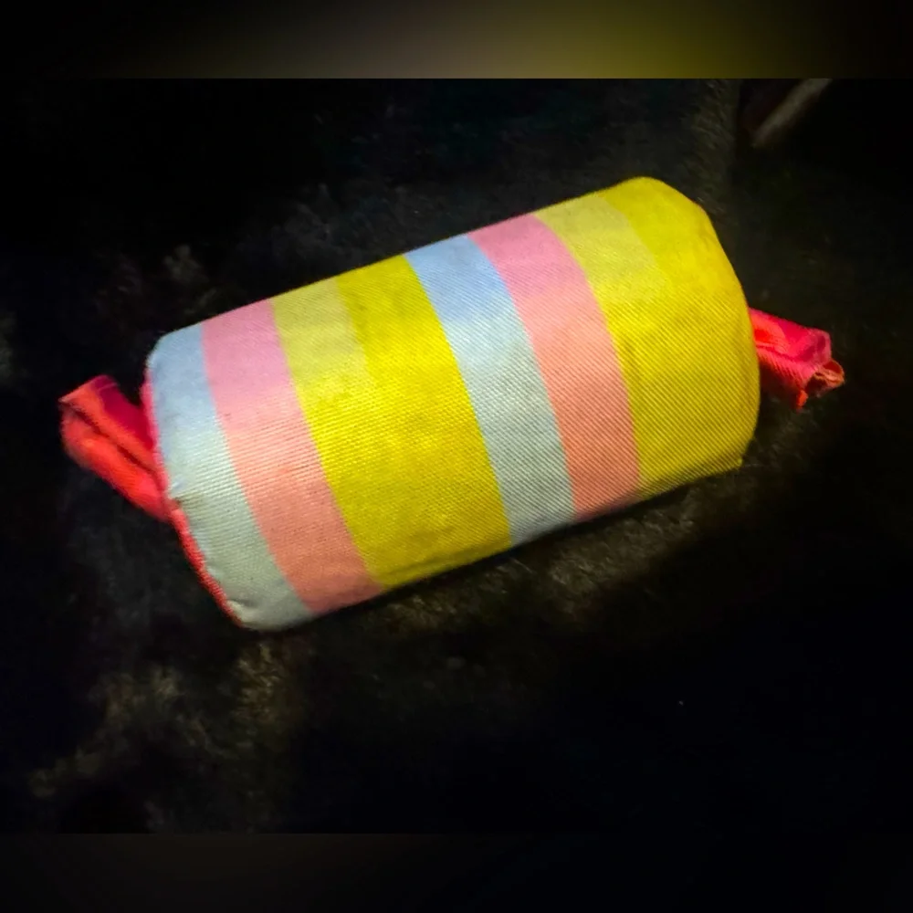 Bark box Super Chewer Rip & Reveal candy Dog Toy NEW wacky bounce & roll